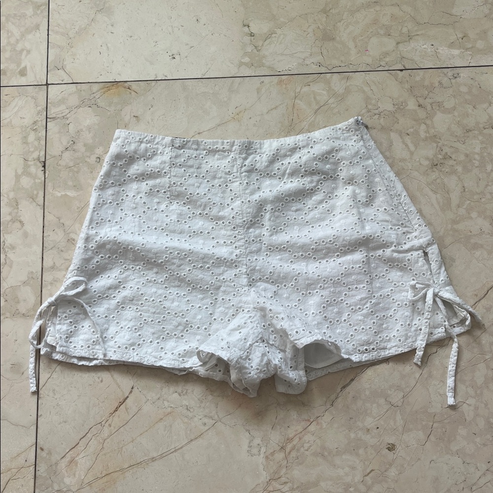 Zara White Eyelet Detail Shorts